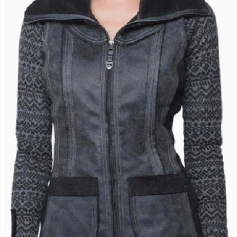 Kuhl Dani Sherpa Lined Microsuede Vest Size M